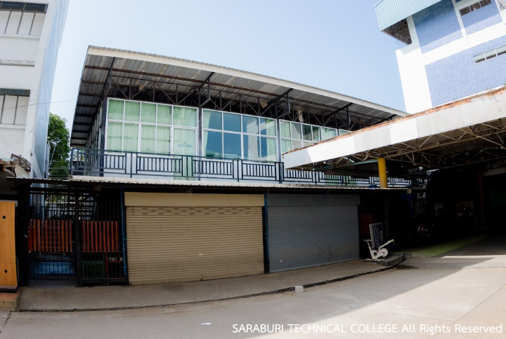 อาคาร 15 อาคารปฏิบัติการแผนกวิชาช่างยนต์