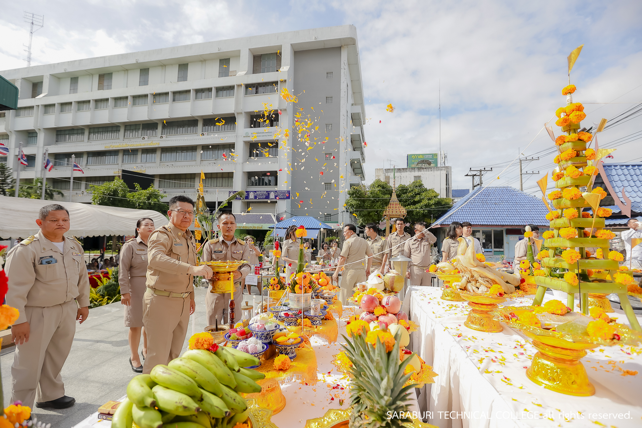 พิธีไหว้ครูและบวงสรวงพระวิษณุกรรม ประจำปีการศึกษา 2569